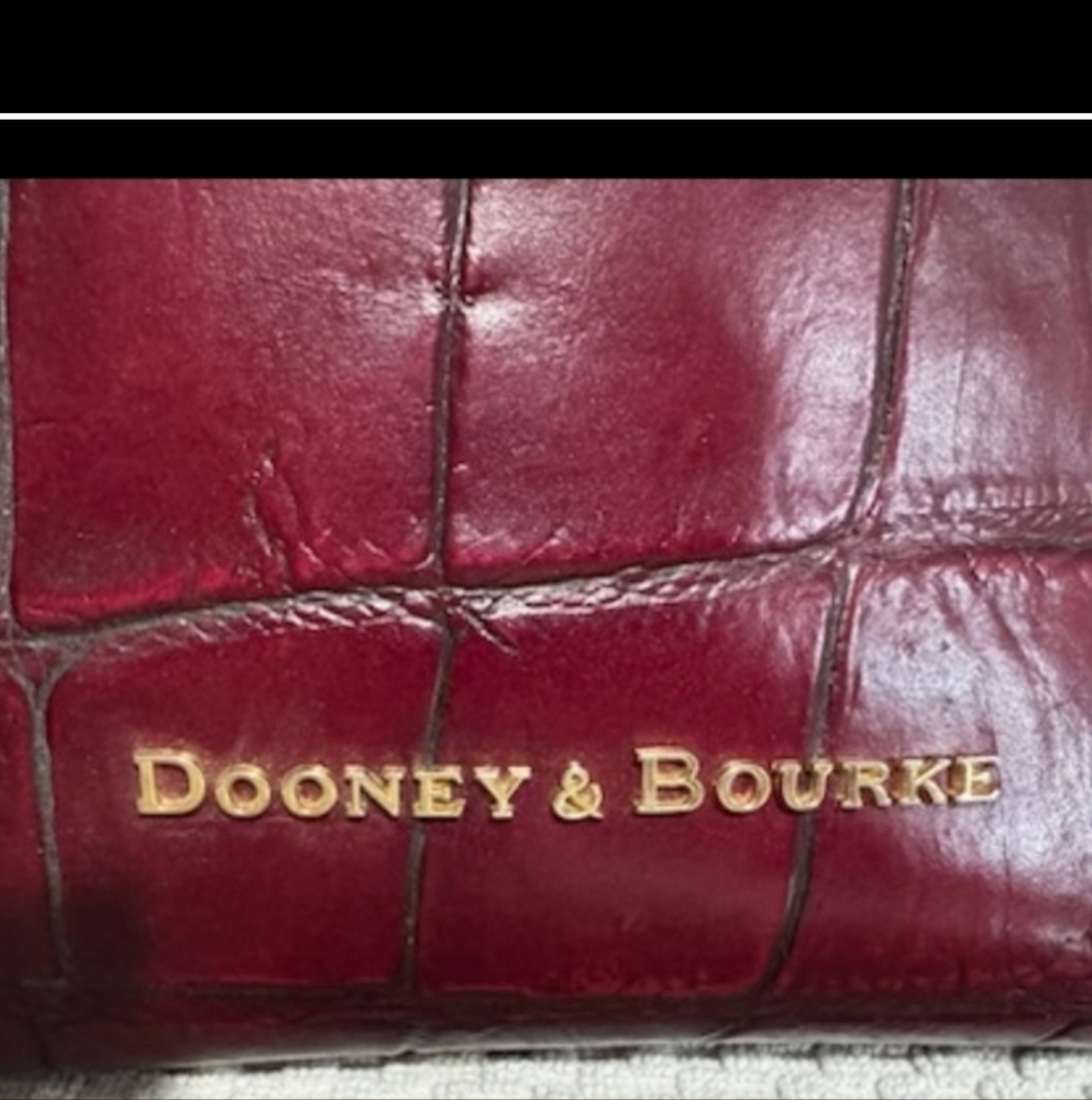 Dooney & Bourke Burgandy Croc-Embossed Tote EUC. L 15", W 5 1/2, H 9" - Picture 6 of 6